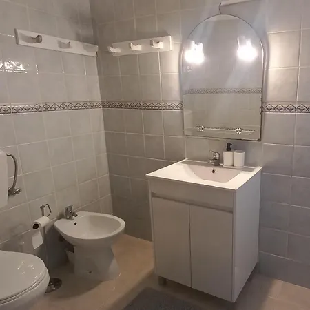 Holiday home Casa Quadros